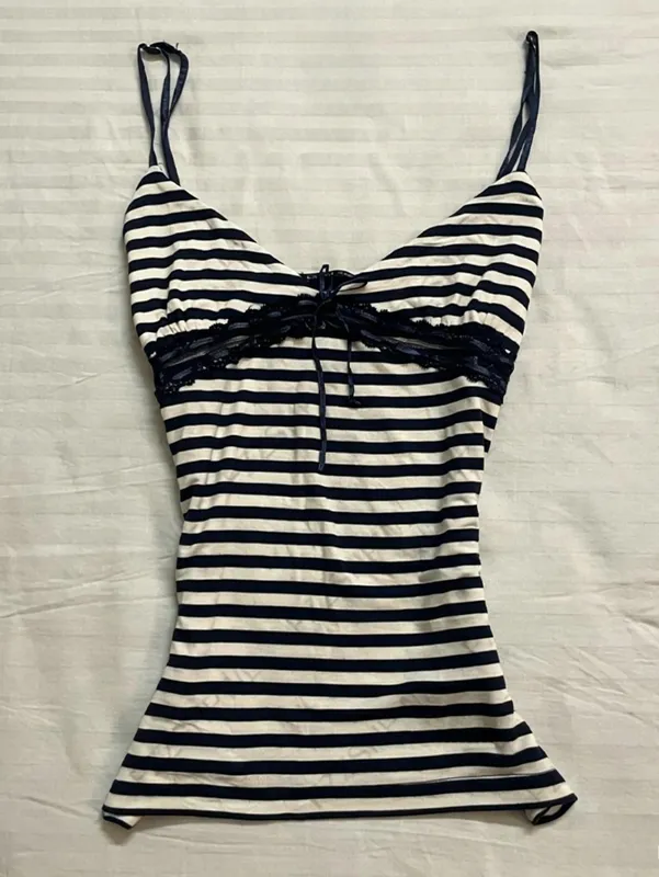 Y2k Emo Women Summer Streetwear Sexy Acubi V-neck Stripes Tank Tops Lace Trim Sleeveless Camisole Goth Grunge 2000s Alt Clothes