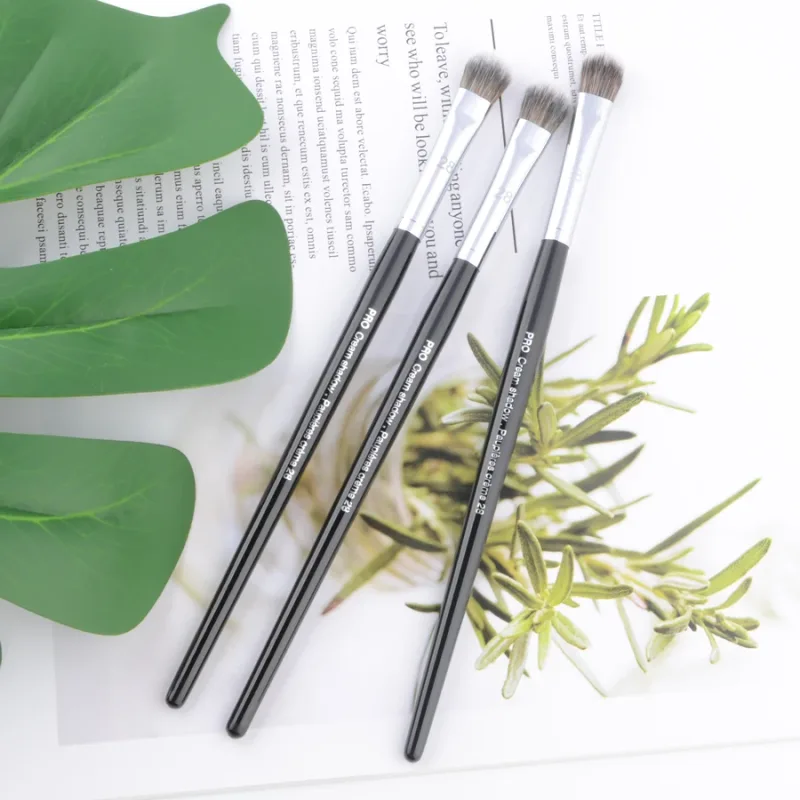 1 piece Pro cream shadow #28 Eyeshadow Nose shadow Eye Makeup brushes Make up brush Synthetic Hair wood handle