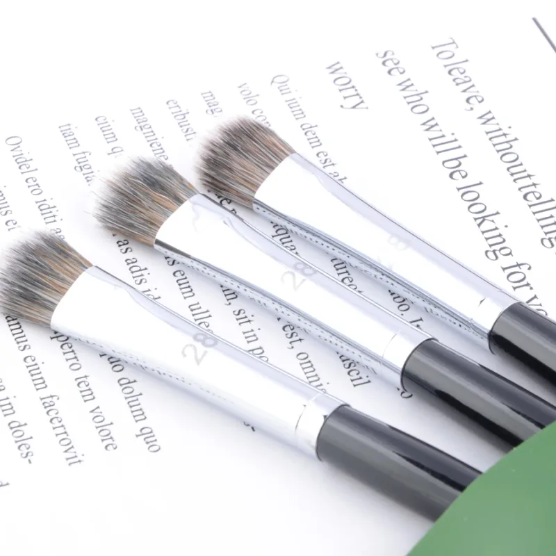 1 piece Pro cream shadow #28 Eyeshadow Nose shadow Eye Makeup brushes Make up brush Synthetic Hair wood handle