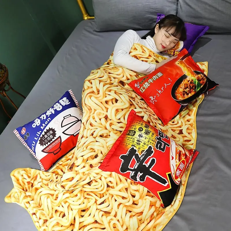 45cm Funny Food Plyšová hračka Simulace Instantní nudle Plyšový polštář s přikrývkou Plněný hovězí smažené nudle Dárky Plyšový polštář