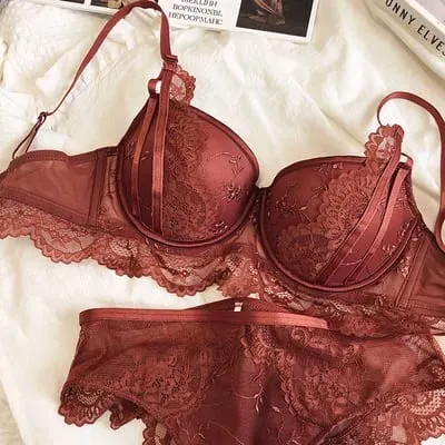2022 nuova lingerie sexy da donna in pizzo ricamato sexy confortevole cotone traspirante addensare set di biancheria intima reggiseno push up tazza ABCD