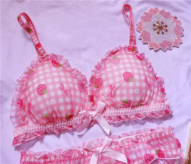 Cute Japanese Bras Briefs Underwear Set Lolita Girl Pink Plaid Flower Mesh Sexy Strawberry Print Bra & Panties Lingerie Set