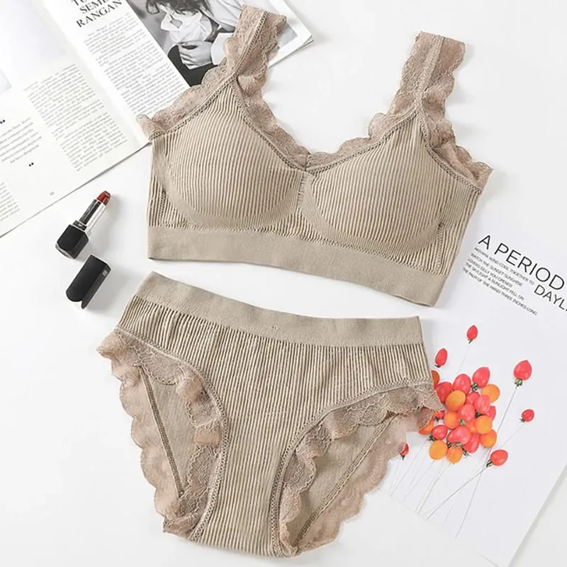 Set di lingerie sexy in pizzo Set di reggiseno imbottito senza anello in acciaio Intimo da donna solido Reggiseno comodo top corto per fitness