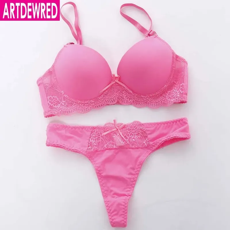 Bagong 2020 Brand Sexy Seamless One Piece Intimate Bras at Brief Sets Underwear Para sa Babaeng Babaeng Push Up Plunge Dress Mga Bra Set