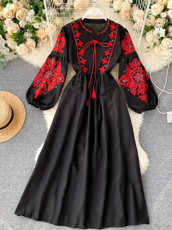 Γυναικεία φθινοπωρινά φορέματα Bohemian κεντημένα λουλούδια με λαιμόκοψη φανάρι μανίκι ψηλόμεσο πλισέ Φόρεμα All-match Γυναικείο Vestidos PL393