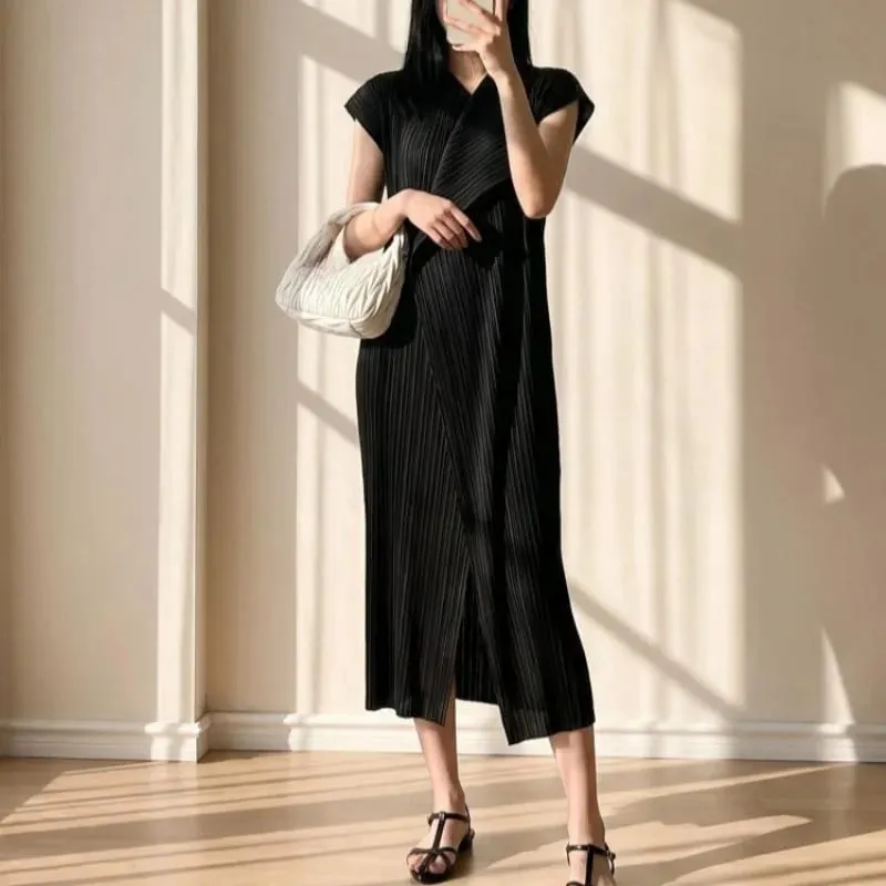 Miyake Pleated Dresses 2026 Summer New Sleeveless V-Neck Irregular Elastic Draped V-Neck Vest Elegant Women's Temperament Dress