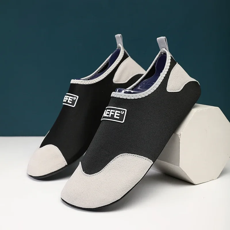 Light Water Shoes Men Women Swimming Diving Socks Shoes Beach Sandal Shoe for Men Seaside Non-Slip Sneakers Socks Slipper