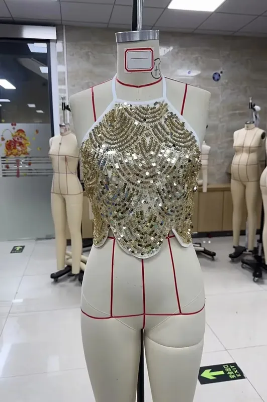 hirigin Canotta da donna con paillettes allacciata alla caviglia Canotta senza schienale Cravatta sexy scintillante Top senza maniche con glitter Top da festa Clubwear sexy