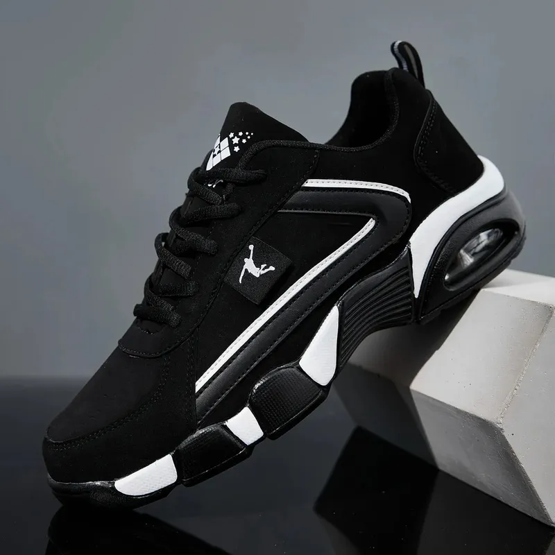 Men's Air Cushion Casual Sports Shoes Breathable mesh & PU upper geometric pattern design lace-up closure black and wh