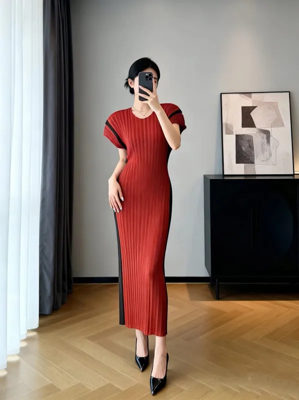 Miyake Stretch Pleated Slim Long Dress for Women Round Neck Short Sleeve Elegant Bodycon Midi Party Casual Dresses