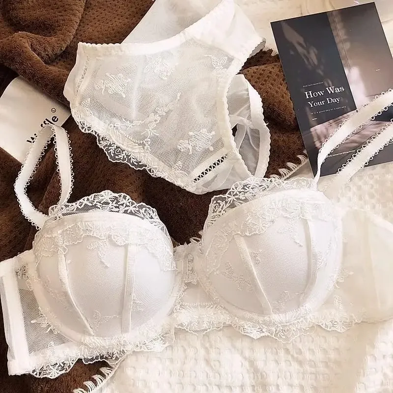 Zweiteiliges Dessous-Set aus französischer bestickter Spitze, leichter, atmungsaktiver, weicher Bügel-BH mit leichter Unterstützung für kleinere Brüste
