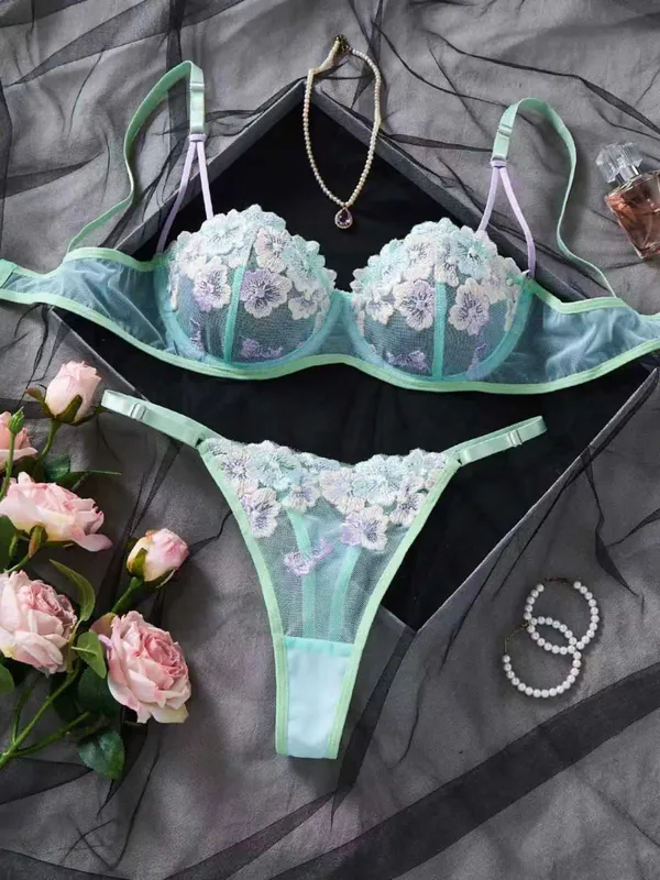 Sheer Mesh Floral Embroidery Lingerie Set Women Underwire Bra And Thong Set Color Contrast Sexy Lace Intimate Lingerie