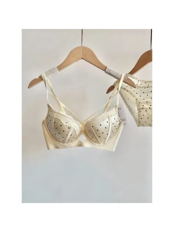 Hot French Lace Push Up Bra Polka Dot Small Chest Shaping Sweet Lingerie Adjustable Strap Soft Comfort Ladies Intimates 32-38