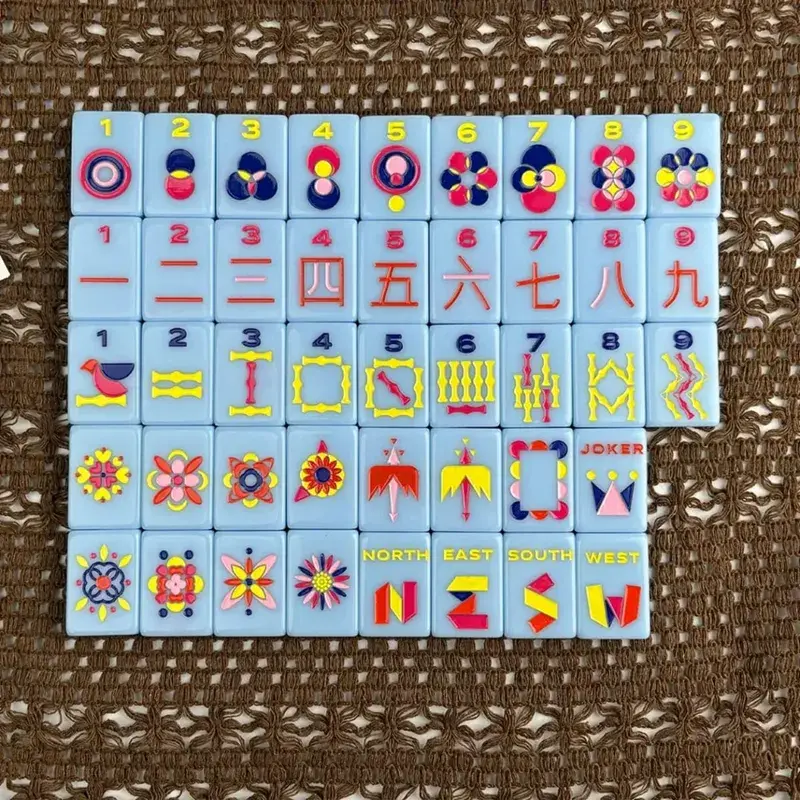 Classic Pastel Blue Mahjong Set American Style Acrylic Mah Jongg 160 Pieces Rounded Edge Table Game Christmas Gift