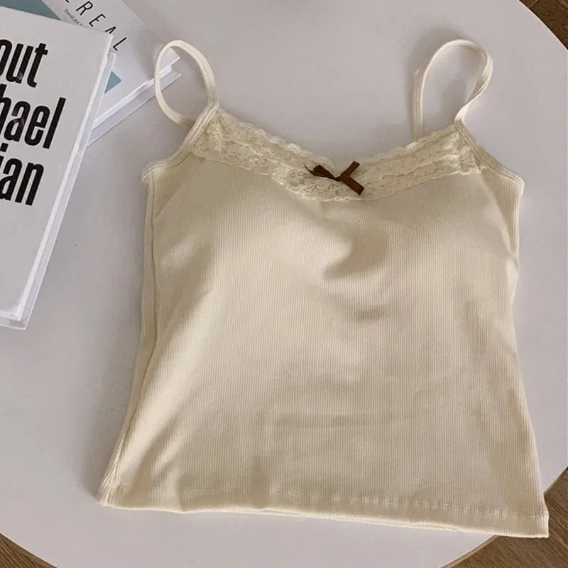 Colete feminino de verão, sem mangas, renda, ombro de fora, sexy, slim, com almofada no peito, regata elegante, y2k, camisola acolchoada feminina