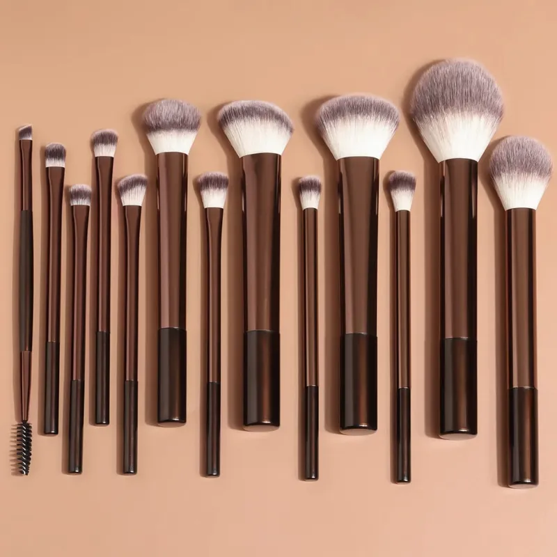 20 PCS Makeup Brush Set With Case Soft Bristles Foundation Powder Blush Concealer Eyeshadow Brush CRUELTY-FREE & VEGAN