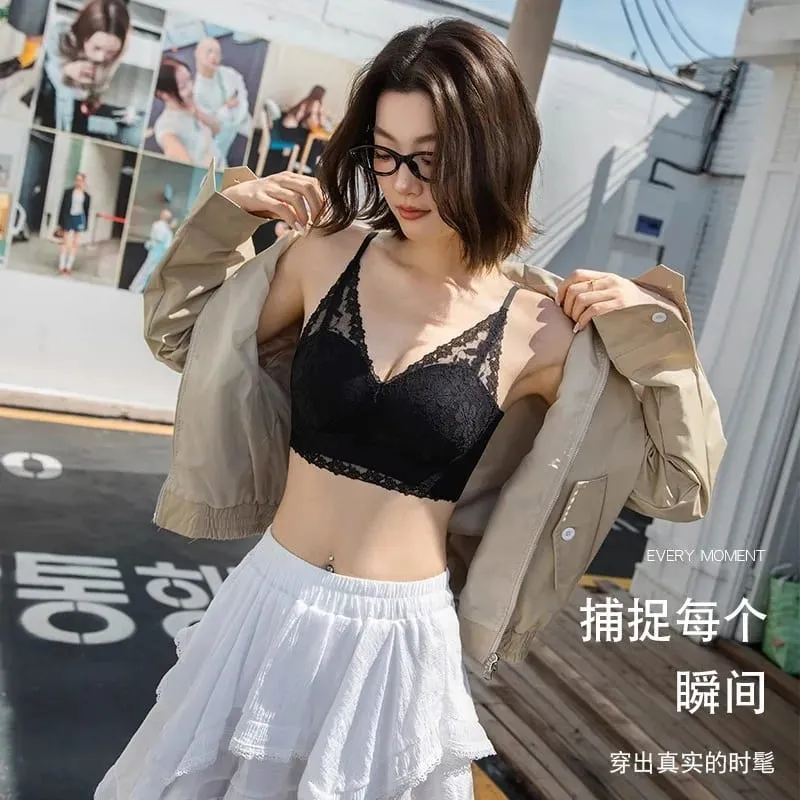 French-style exquisite lace autumn and winter lingerie for women with small busts push-up no underwire anti-sagging seamless
