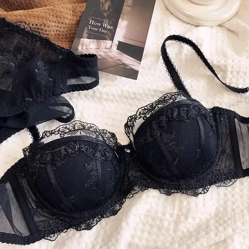 Zweiteiliges Dessous-Set aus französischer bestickter Spitze, leichter, atmungsaktiver, weicher Bügel-BH mit leichter Unterstützung für kleinere Brüste