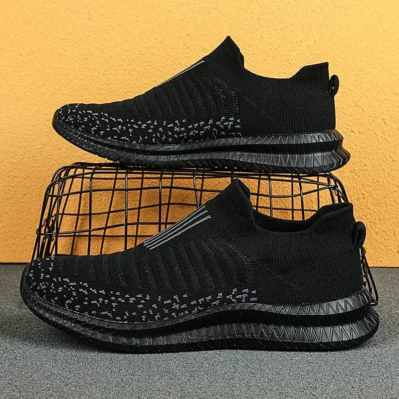 Respirável sapatos casuais masculinos leves ao ar livre sapatos de caminhada anti-deslizamento tênis masculinos deslizamento em apartamentos sapatos vulcanizados 2023