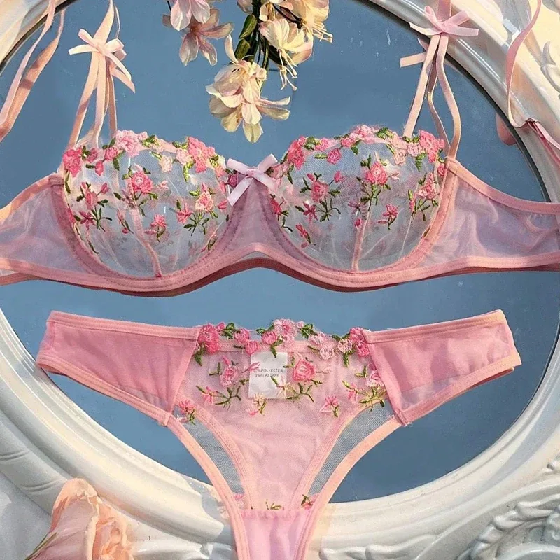 Elegant Lace Bra and Panty Set Lingerie Women Female Nightwear