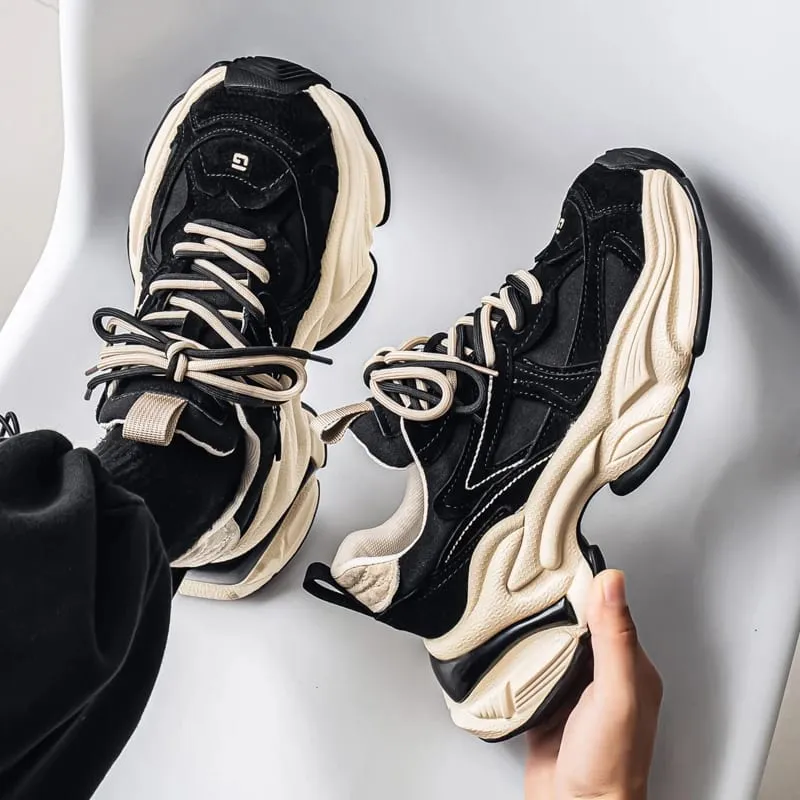 Lacing up Men's and Women's Couple Sport Shoes 2026 Thick Sole Luxury Design Casual Retro Dirty Casual Sneakers Breathable Upper