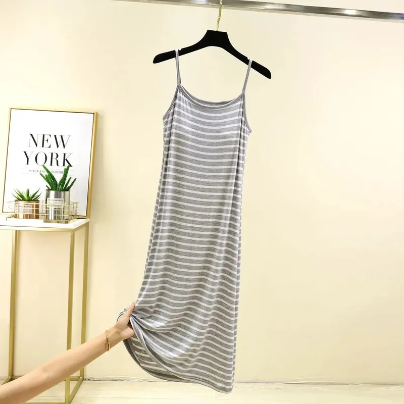 Summer Sleeveless Striped Sundress Women Casual Backless Slip Dress Vacation Trendy Long Maxi Dresses Fashion Comfortable Casual
