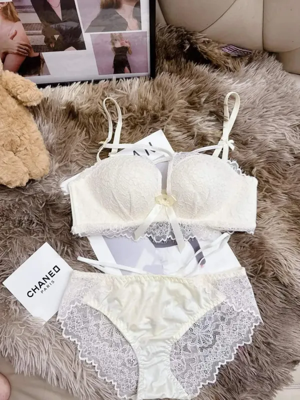 Sujetador Push Up para Busto Pequeño - Conjunto de Bralette de Encaje Francés Chic Soporte de Comodidad Inalámbrico Ropa Interior Anticaída para Mujeres Pequeñas
