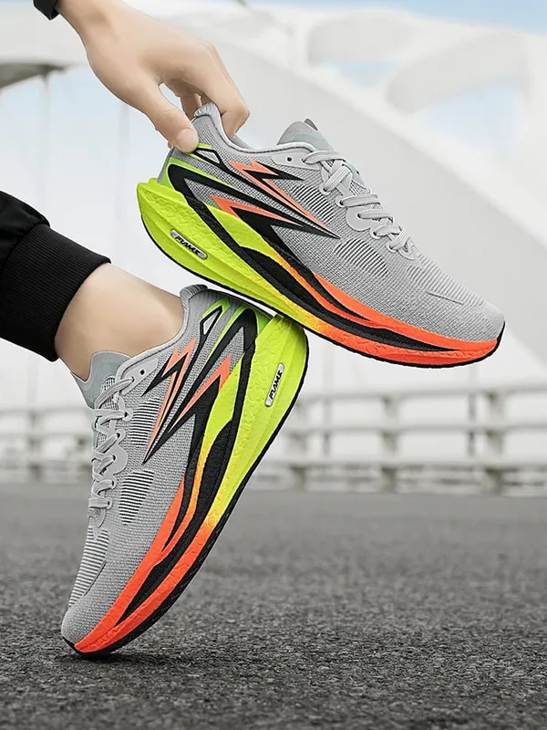 Men Running Shoes New Carbon Board Marathon Sports Shoes Breathable Lightweight Trend Women's Athletic Sneakers
