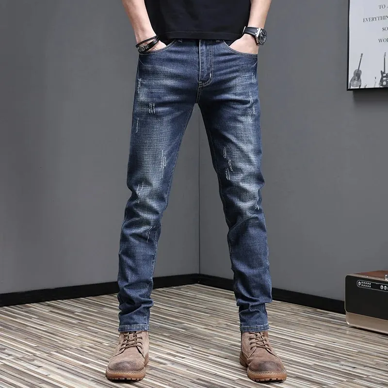 2026 homme Mince Décontracté Rue Classique Jean Skinny Crayon Jean Trendy Style Extensible Confortable Décontracté Mode Polyvalent