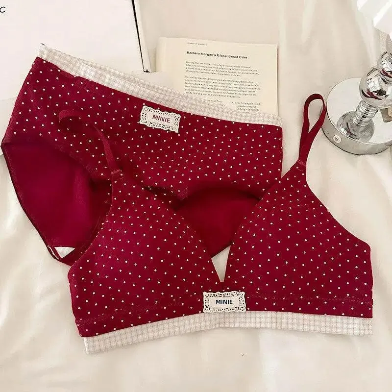 Hot Sale Summer Sweet Modal Cotton Bra Set Ladies Wirefree Support Lift Gathering Anti-Sagging Large Cup Slim Soft Daily Wear