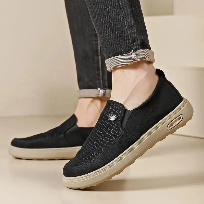 Men's Lightweight Breathable Casual Shoes Summer New Versatile Single Foot Outdoor Wear-Resistant Soft Sole Comfortable Footwear