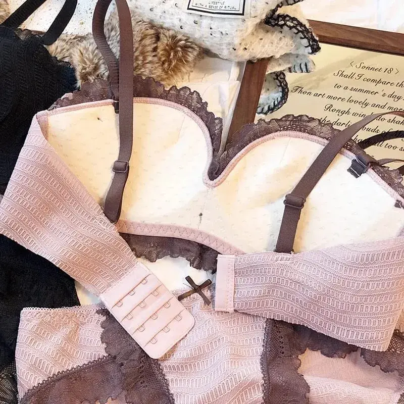 Söt kontrastfärg Spets tunna underkläder för unga flickor Intimates One-Piece Sömlös liten BH och trosset Bomullsunderkläder