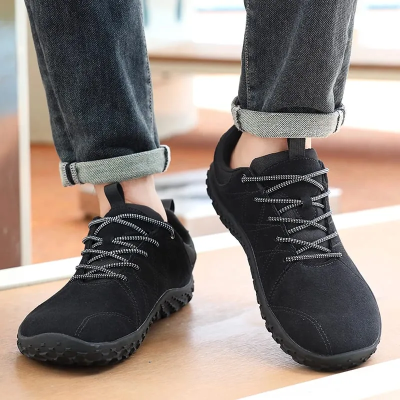High Quality Leather Sports Shoe Wide Footed Men's Sports Classic Flat Shoes Outdoor Anti Slip Men's Skateboarding Shoes 2026