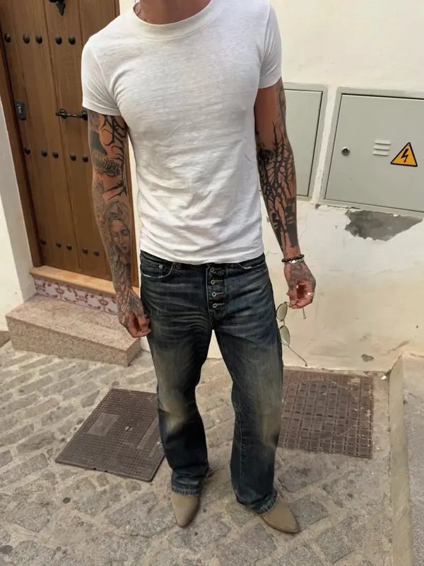 Button‑Fly Cat‑Whisker Pleated Indigo Selvedge Bootcut Jeans