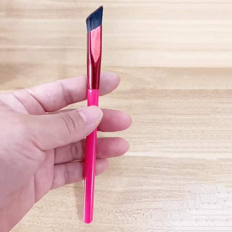 Wild Eyebrow Brush Multifunktion Simuleret Øjenbryn Hår Makeup Brush Contour Øjenskygge Concealer Firkantede makeup børster