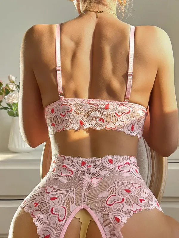 Sexy Intimate Lingerie For Women Fancy Open Chest Bra Panty Set Seductive Hollow Lace Party Outfit Hot Girl Crotchless Underwear