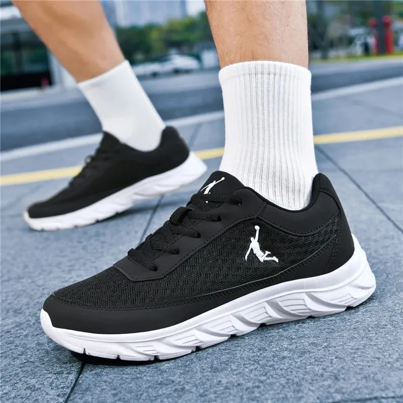 Summer Men's Shoes Breathable Mesh Sneakers Men's Lightweight Mesh Casual Running Shoes Outdoor Hiking Shoes Plus Size 39-47