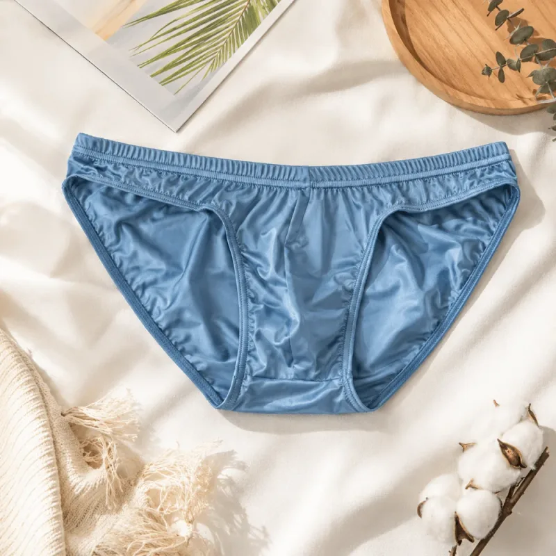 Cool Smooth Men's Underwear Low Waist Bulge Pouch Ice Silk Briefs Lingerie Breathable Satin Silk Panties Daily Routine