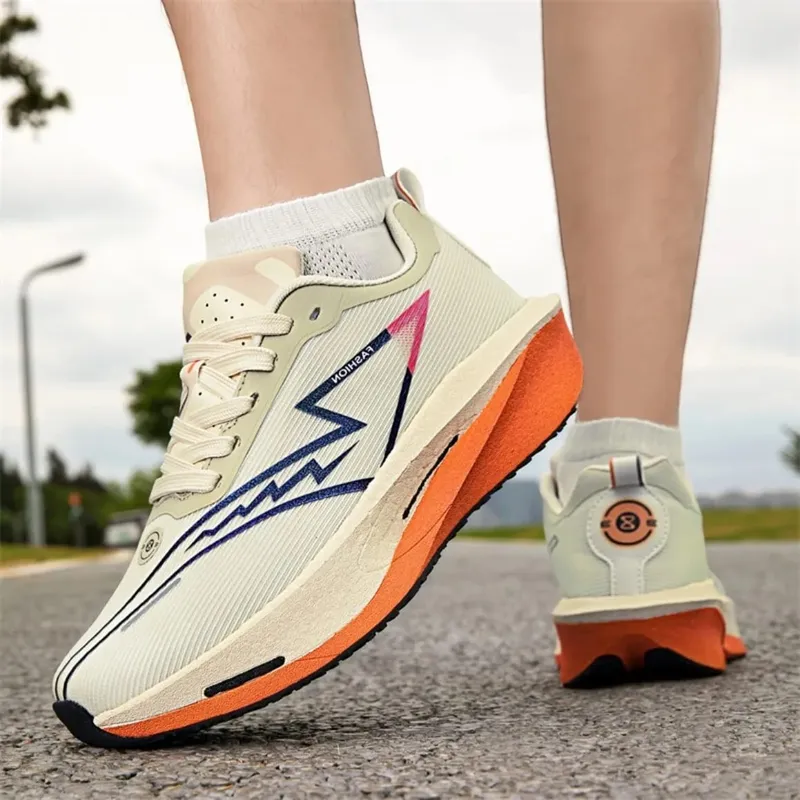 Carbon Plate Running Shoes Men Women Marathon Sports Sneakers Breathable Lightweight Professional Athletic Shoes