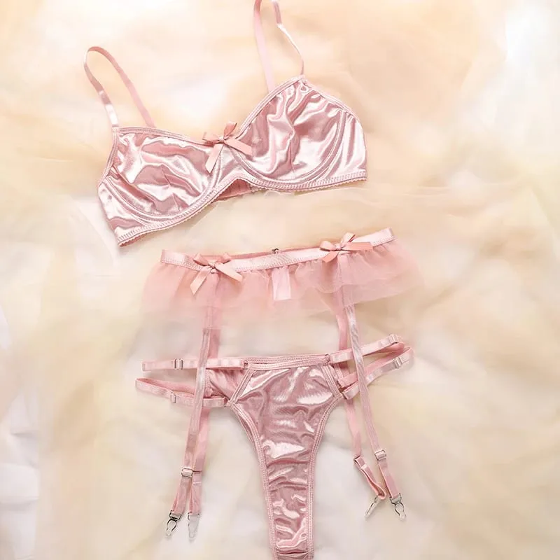 Set pakaian dalam tiga potong seksi Perancis untuk anak perempuan celana dan bra nyaman berukuran besar bersirkulasi pita indah untuk wanita