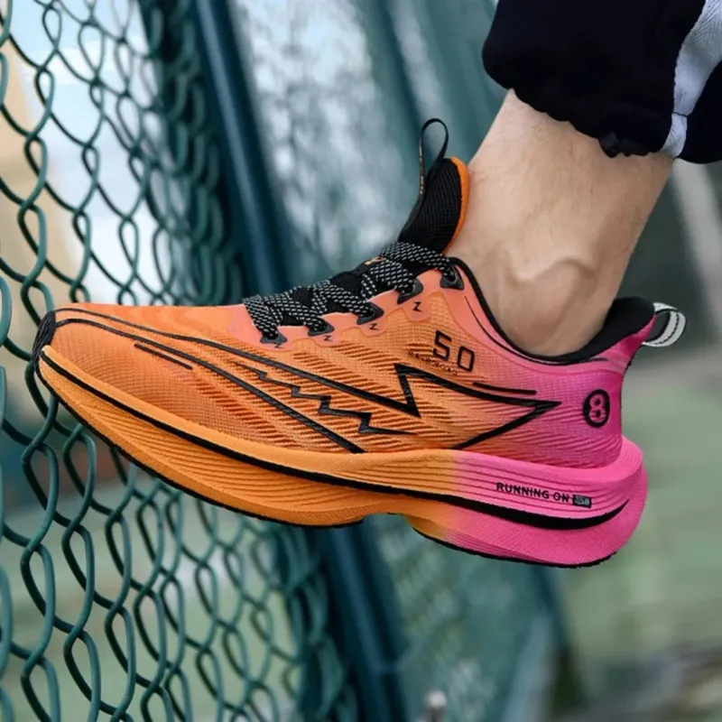 New Men's Carbon Plate Running Shoes Soft Cushion Shock Absorbing Sports Shoes Unisex Sneakers Light Anti-Slip Training Shoes