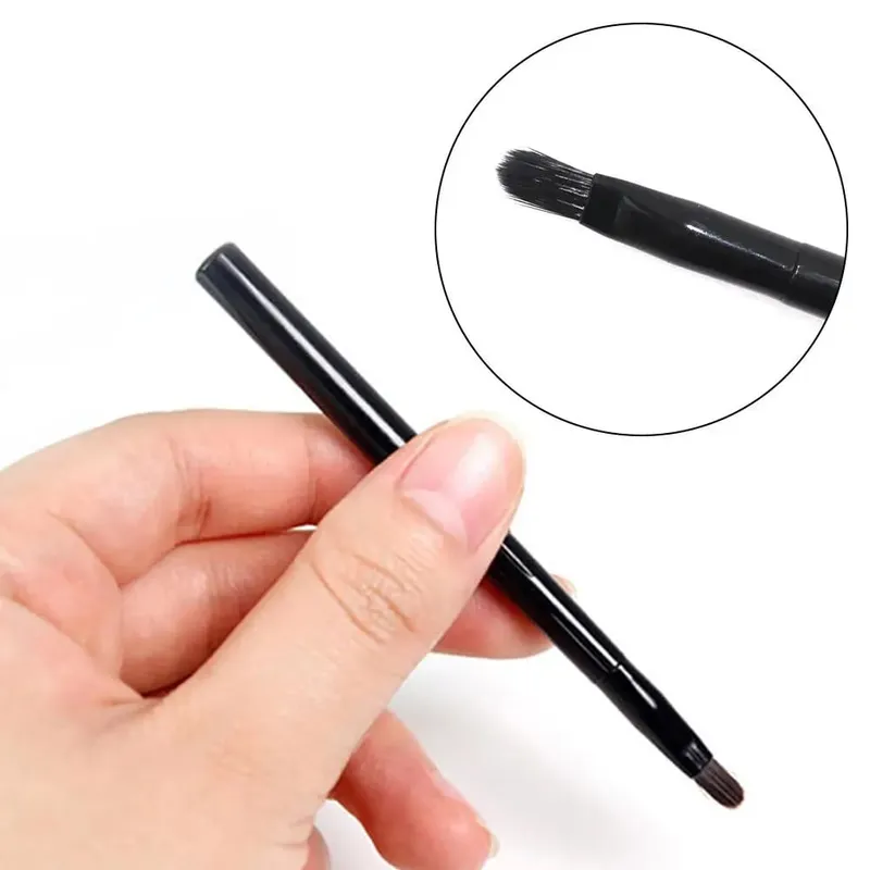 Makeup Lip Brushes Lipliner brushes Black with Cap Retractable Lipstick Brush Travel Portable lip scrub brush Gloss Makeup Brush