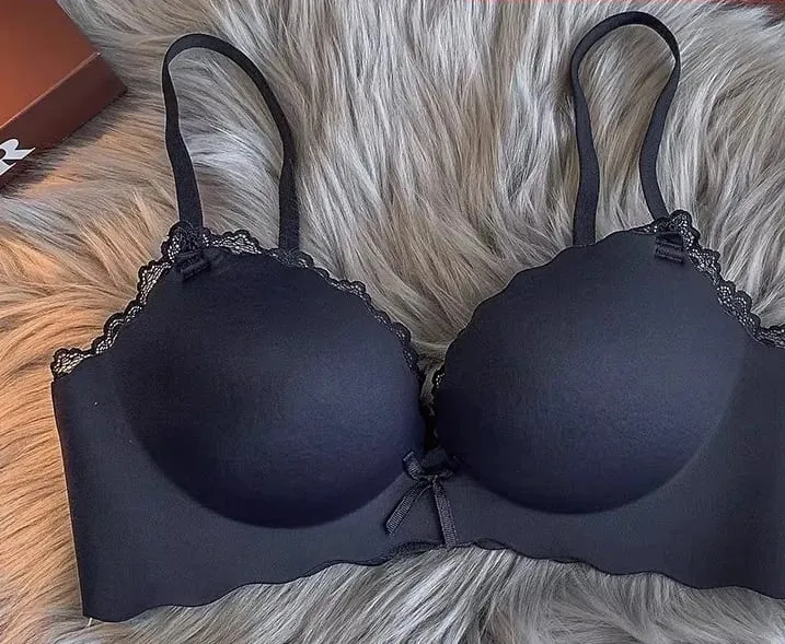 Hot Selling Ladies Push Up Bra Set Seamless Wireless Support Anti-Sagging Comfort Lingerie Set S-XL Young Women Daily Soft Wear