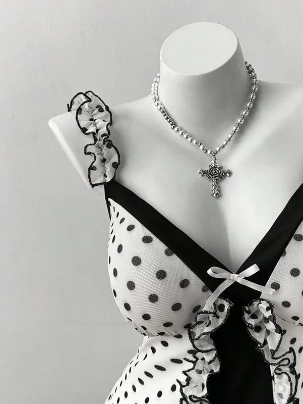 Plus Size Y2K Polka Dot Dress Ruffle Trim Bow Front Cami Mini Dress Sexy Sweet Coquette Style Party Dress for Women