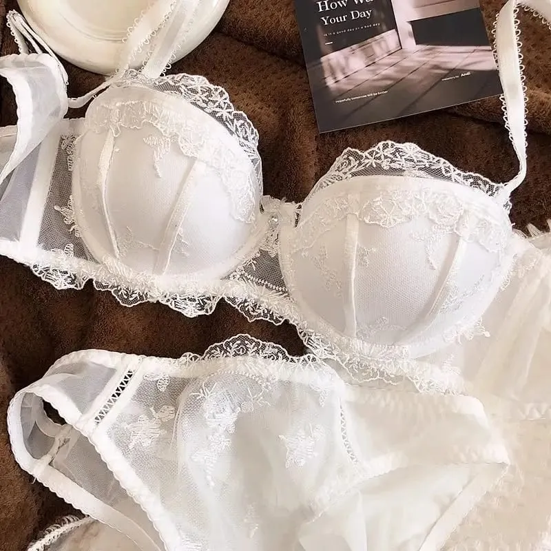 Zweiteiliges Dessous-Set aus französischer bestickter Spitze, leichter, atmungsaktiver, weicher Bügel-BH mit leichter Unterstützung für kleinere Brüste