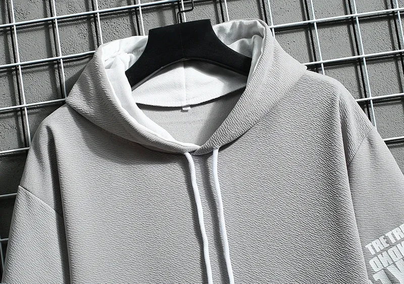 Hoodie Pria Fashion Jepang Pakaian Pria Musim Panas Atasan Bertudung Gambar Cetak Pakaian Jalanan Harajuku Kasual Kartun Kaus Pria Lengan Pendek