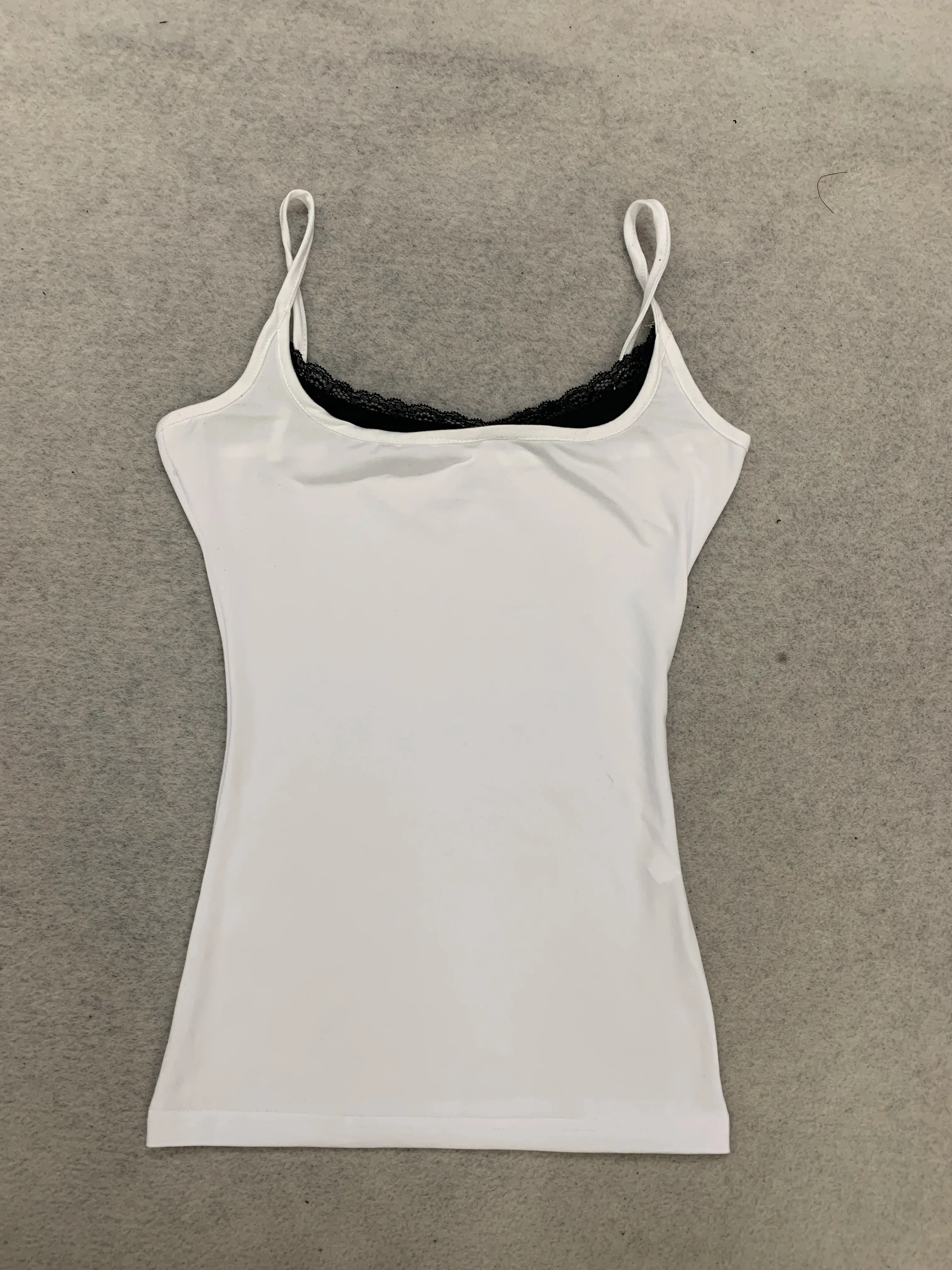 Y2K Hot Girl Solid Color Tank Top with Thin Shoulder Straps Side Lace Splicing Slim Fit Sleeveless Casual Street Strap Top