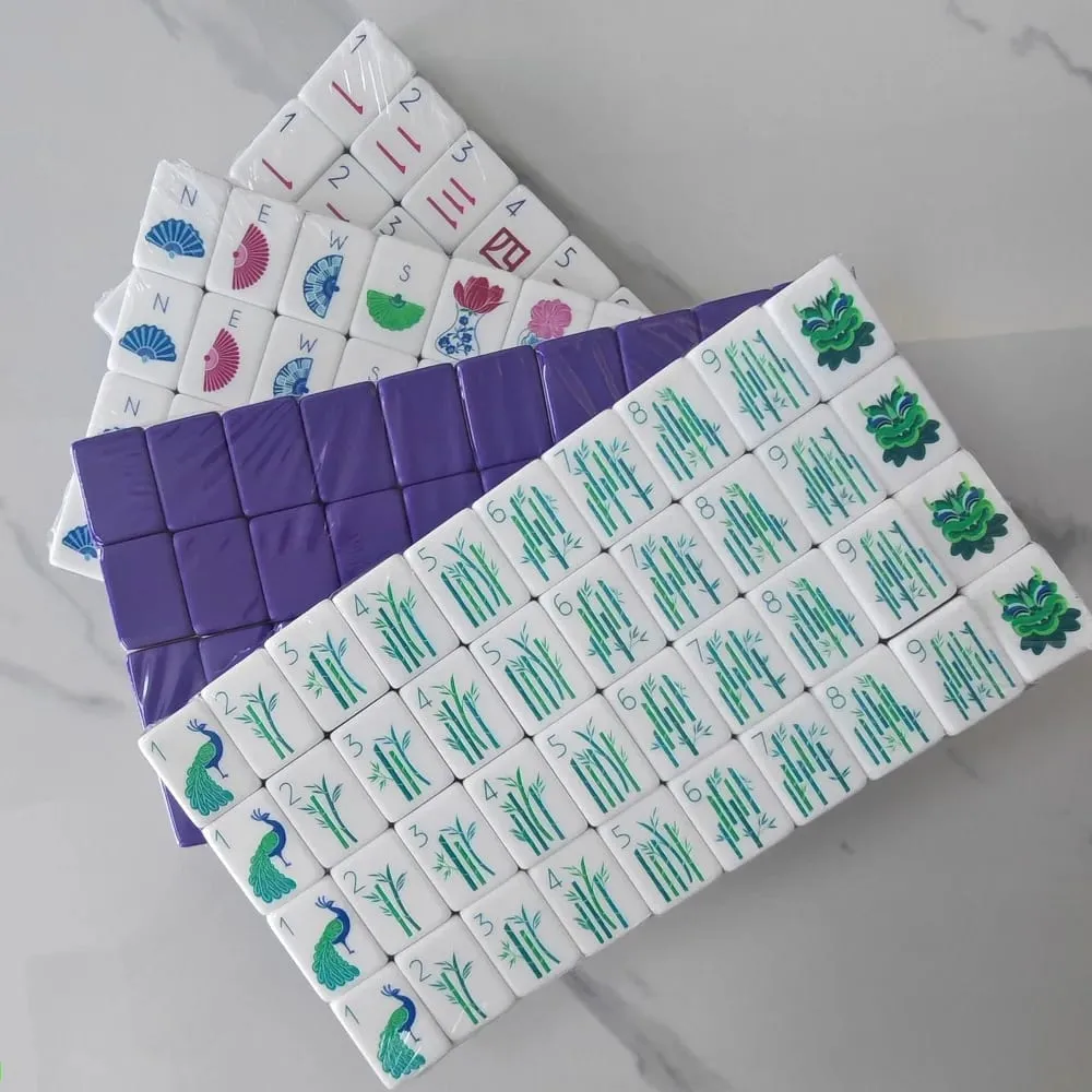 Customizable American Mahjong Sets 160 Tiles 4-Layer Acrylic Mah Jongg Surprise Gifts Mahjong Portable Travel Family Party Games