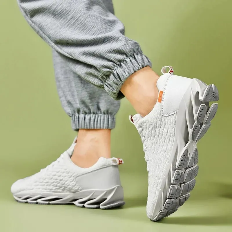 Hot Sale Summer Casual Sneakers Women Men Blade Shoes Big Size 47 Light Breathable Running Shoes Men Mesh Sports Sneakers