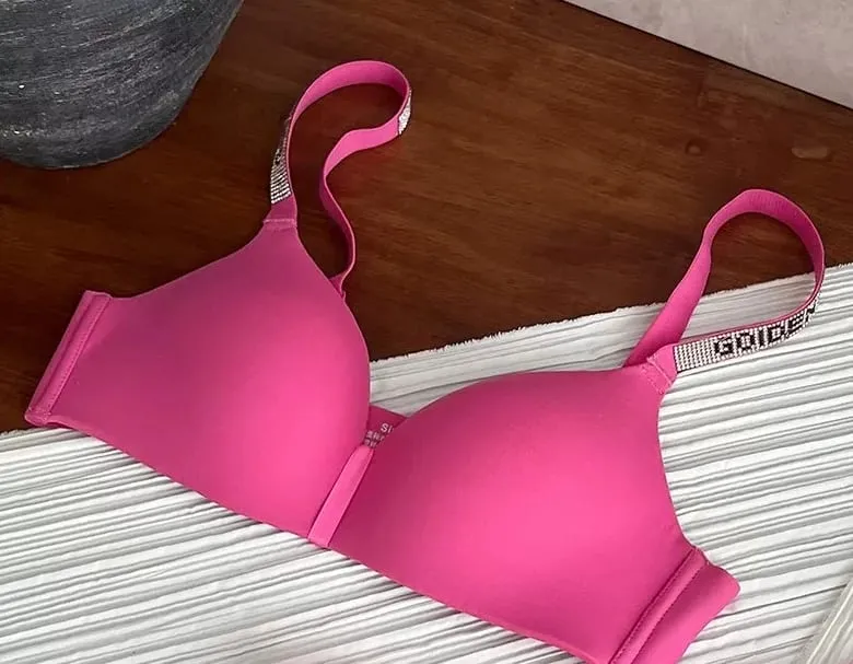 セクシーな Fashion Women Triangle Cup Bralette 32‑38 Thin Seamless Push Up Anti Sag Rhinestone Letter Strap Beautiful Back Lingerie